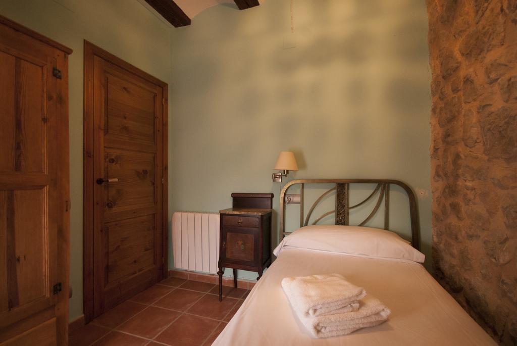 Apartamentos Dona Candida Valderrobres Cameră foto